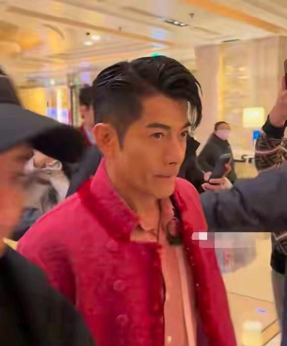 江南女婿郭富城现身春晚最后一次彩排，好期待哦。
春晚