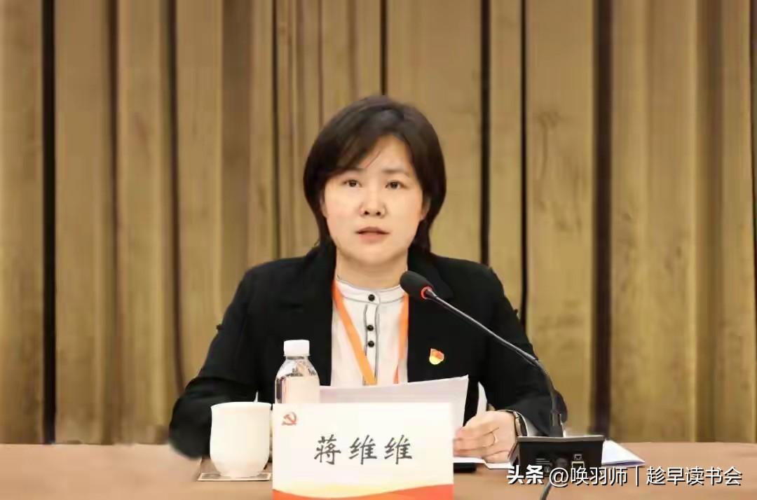 副区长主动投案，“熟人生态”下的监督反思

2026年3月13日，无锡滨湖区副区