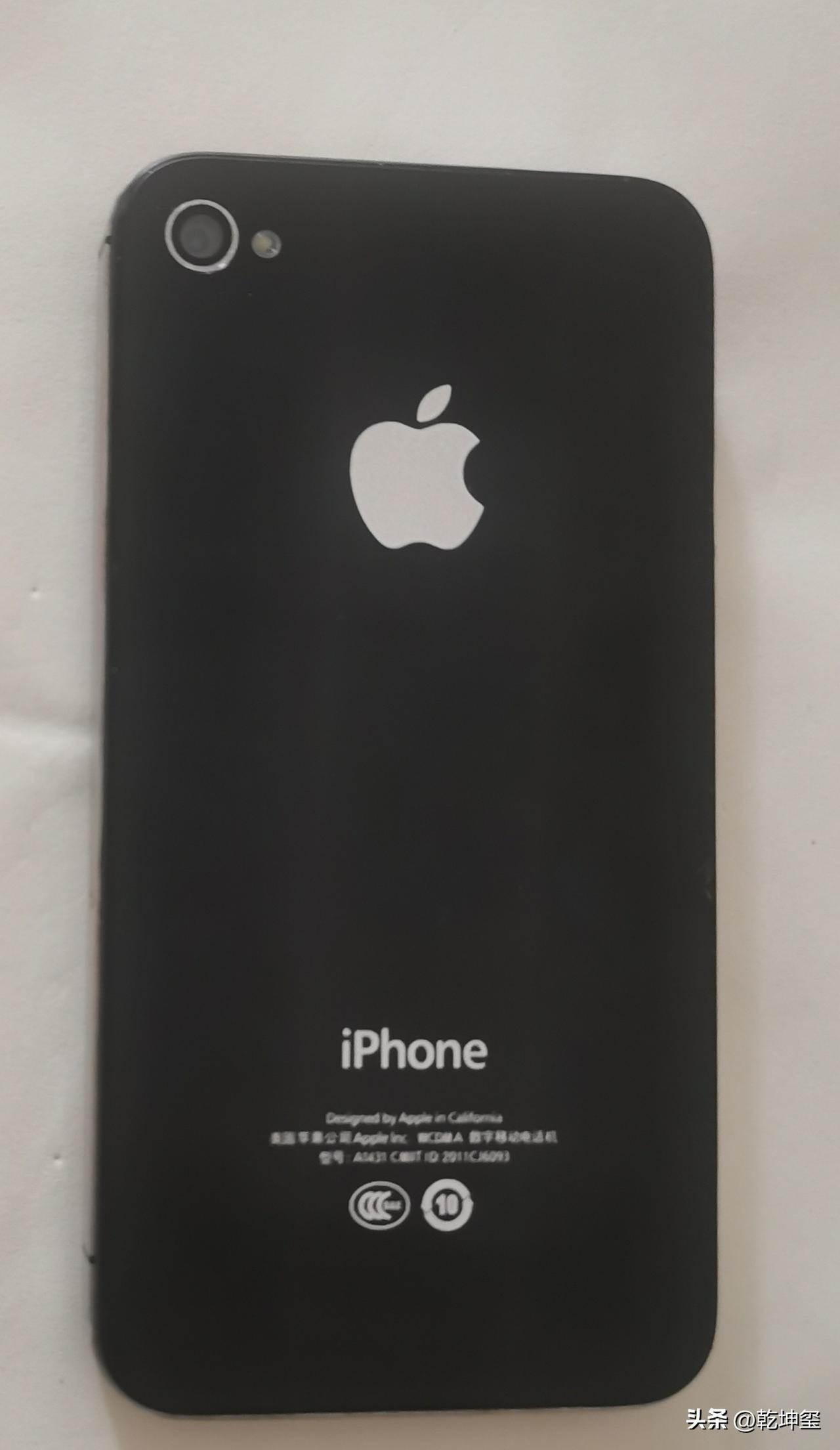 你拥有过它吗？曾经的一代神机苹果iPhone4，有多少人为它痴狂，更有人不惜为它