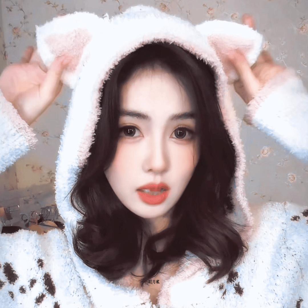 白鹿亲爱的客栈录制路透鹿本来是个好演员，综艺录的太多了，本末倒置了 