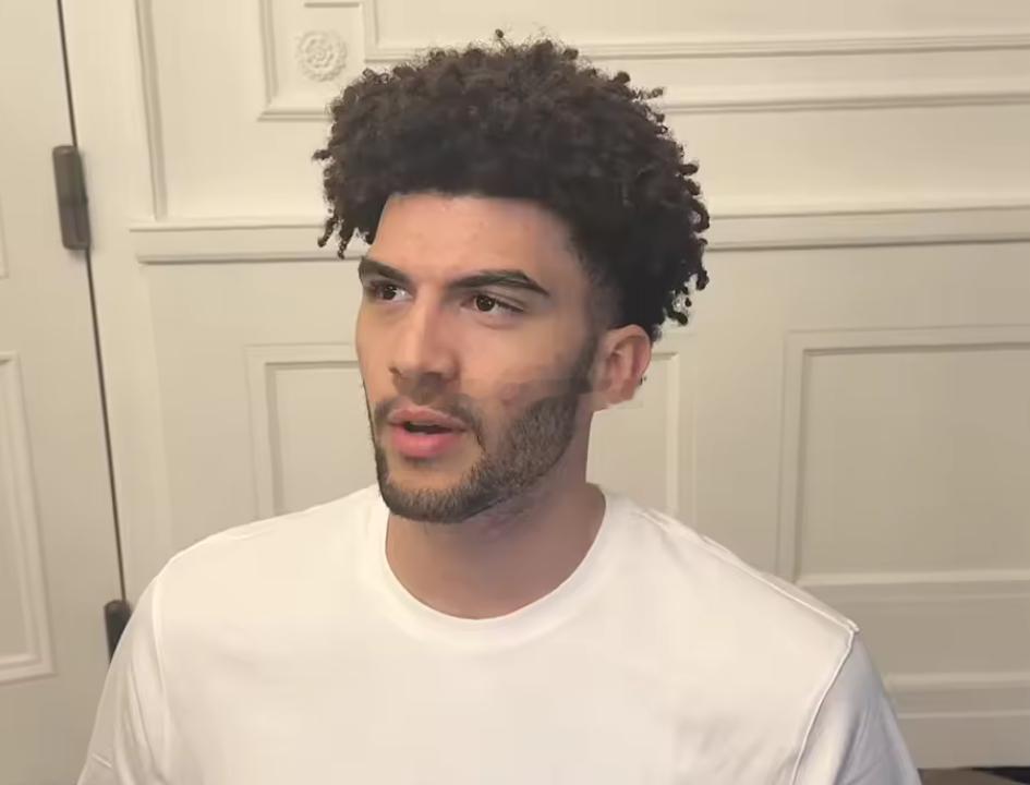 作为NBA今年的状元大热，杜克大学球员卡梅伦·布泽尔今日接受了美记MarkMed