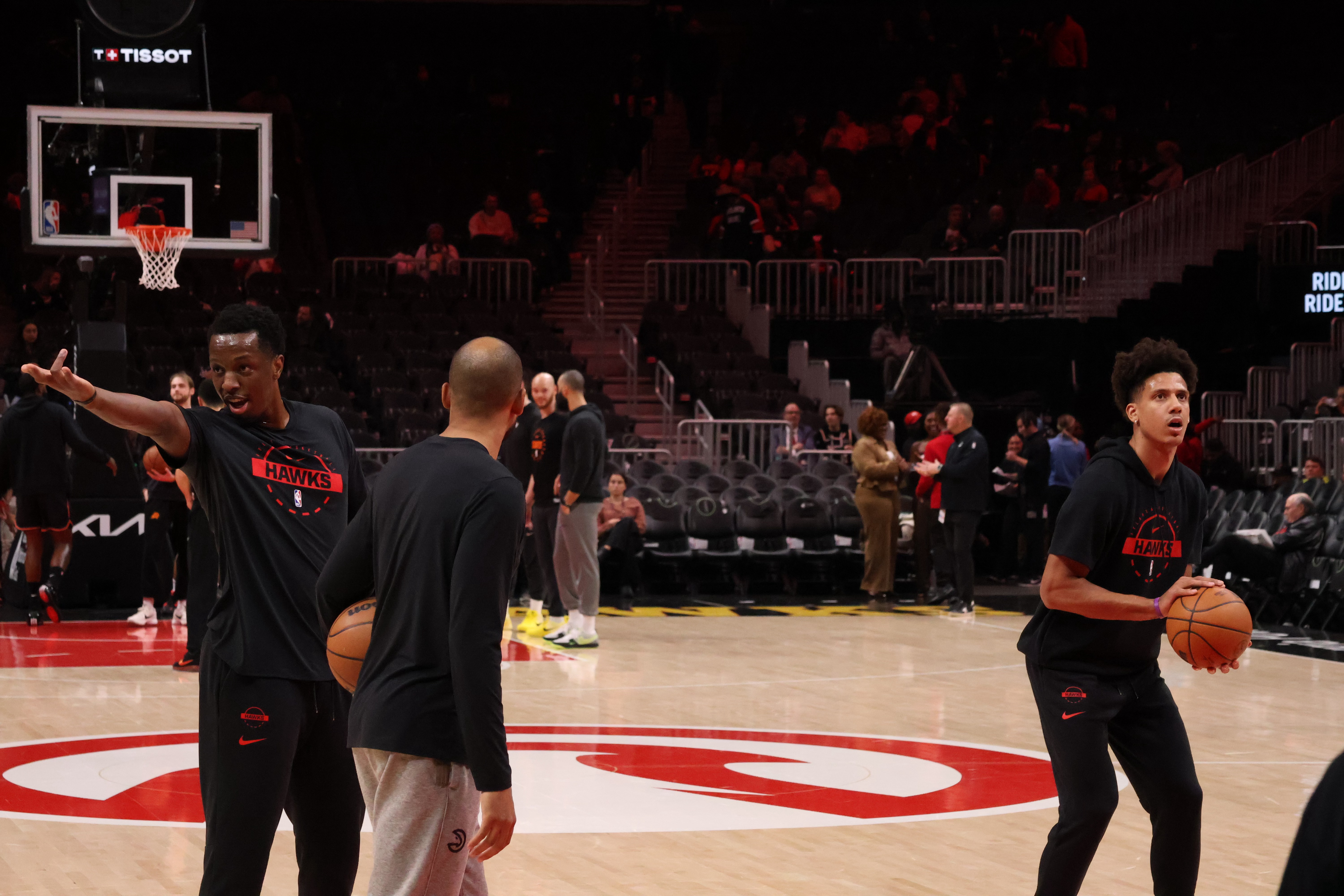 前方报道蜘蛛侠奥孔古chinahawks // 亚特兰大老鹰