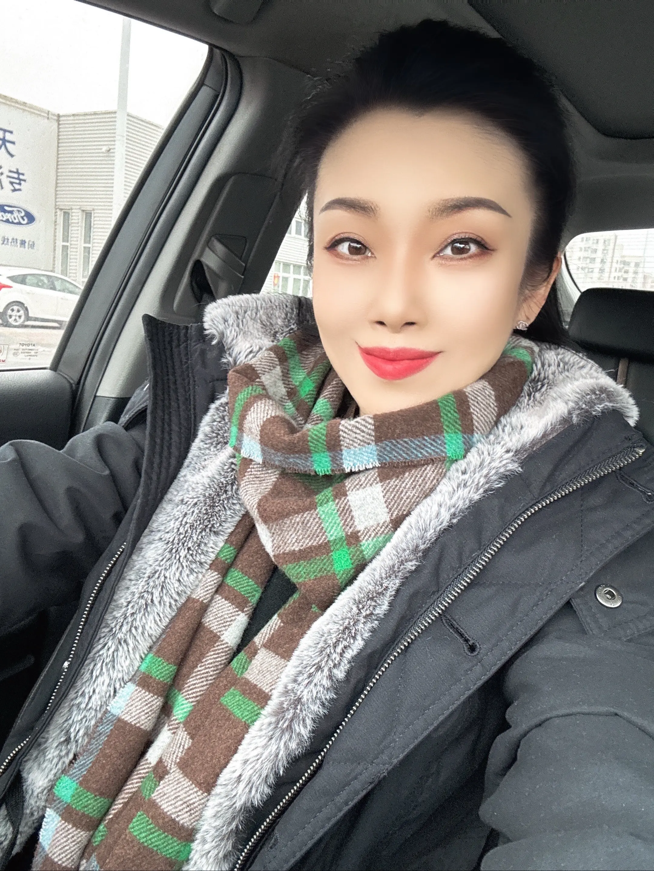 新春快乐🎉🎊🎈，愿我们在平安的基础上锦上添花，在如常的日子里有趣有盼……