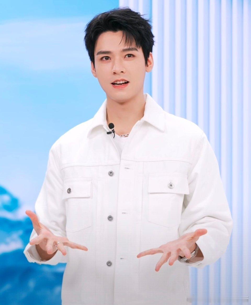 龚俊、徐振轩、孟子义、陈昊宇今晚直播活动状态 ​​​