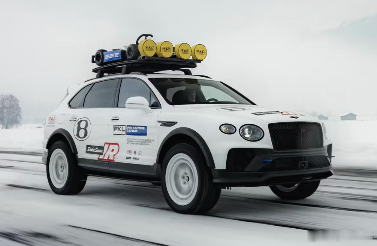 【每人Auto快讯 | 全新添越放弃纯电】4月13日，据外媒Autocar报道，