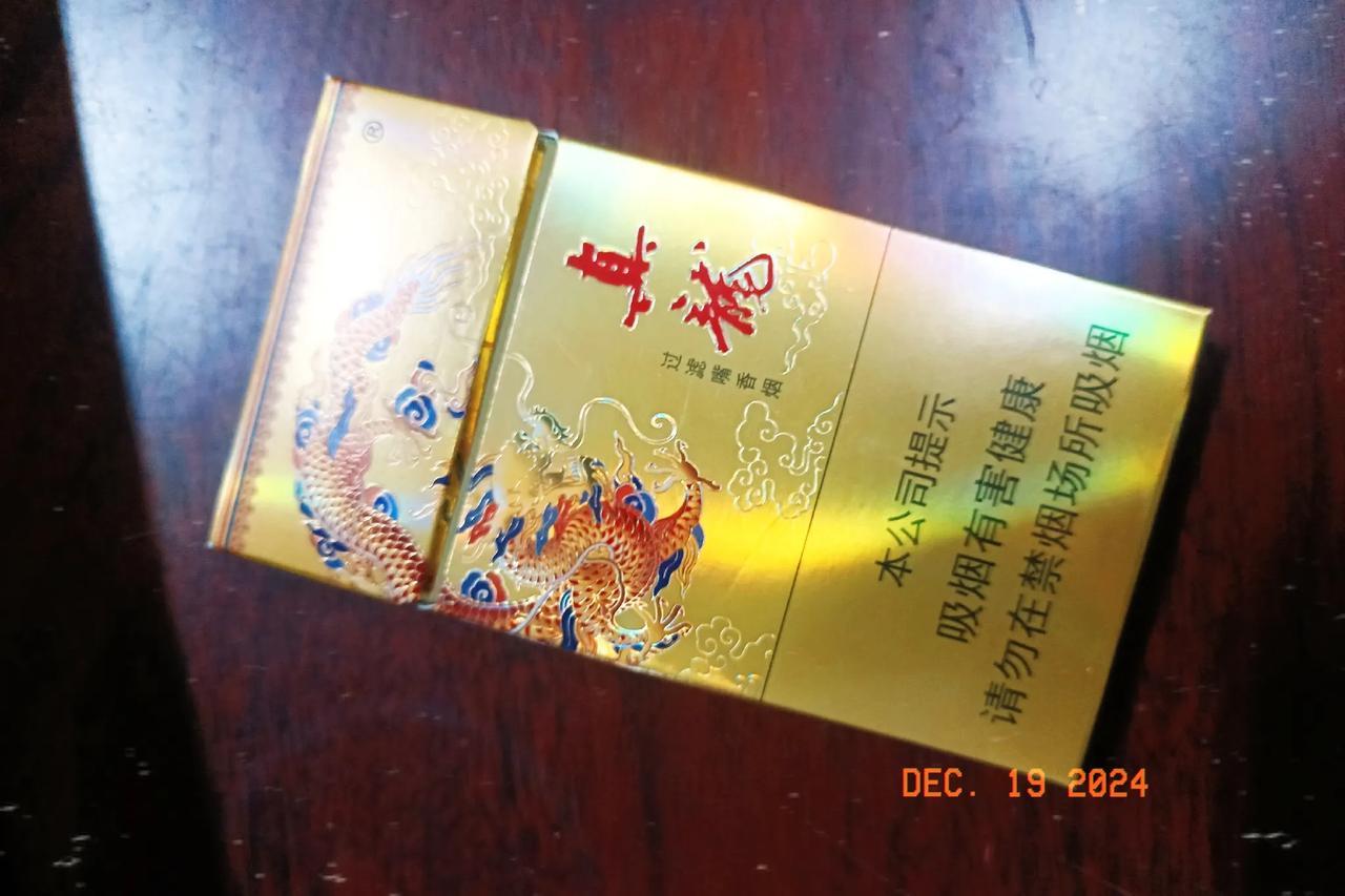 大家觉得粗烟和细烟哪个更健康？当初，也就是十年前，细支烟刚出来的时候，各种铺天盖