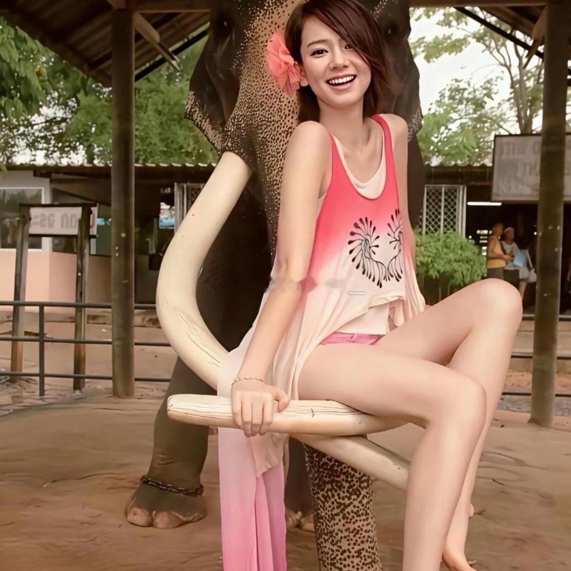 戚薇年轻的时候真的特别好看 