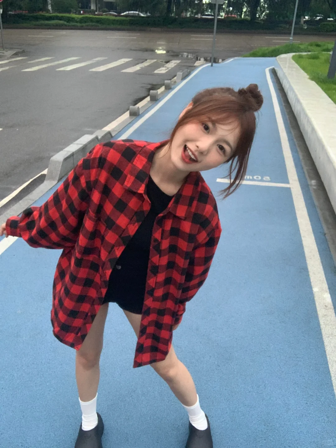 饭后一起散步！