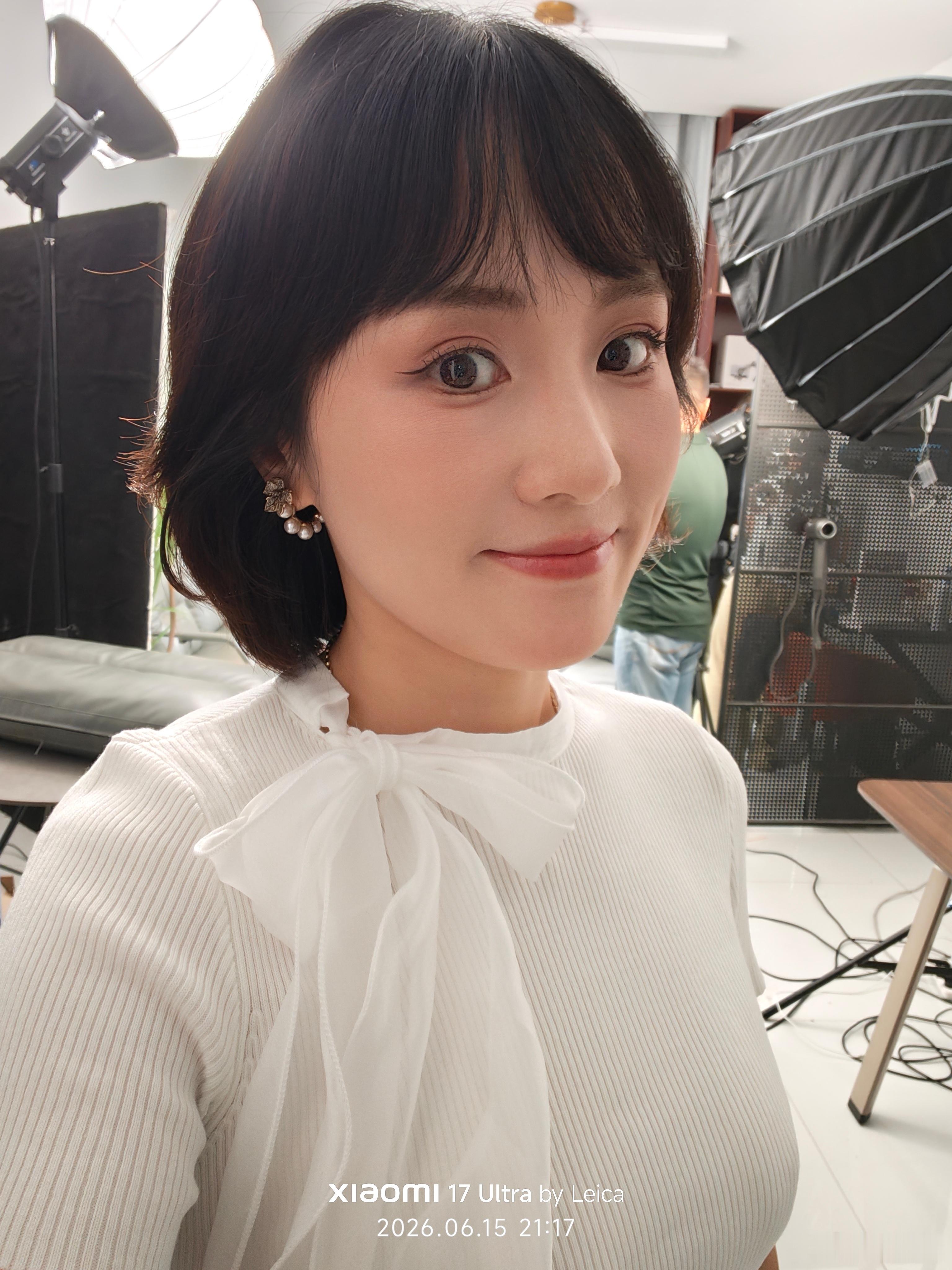 今天来试妆，这个妆造你们满意吗米家付卷卷我的日常plog付卷卷