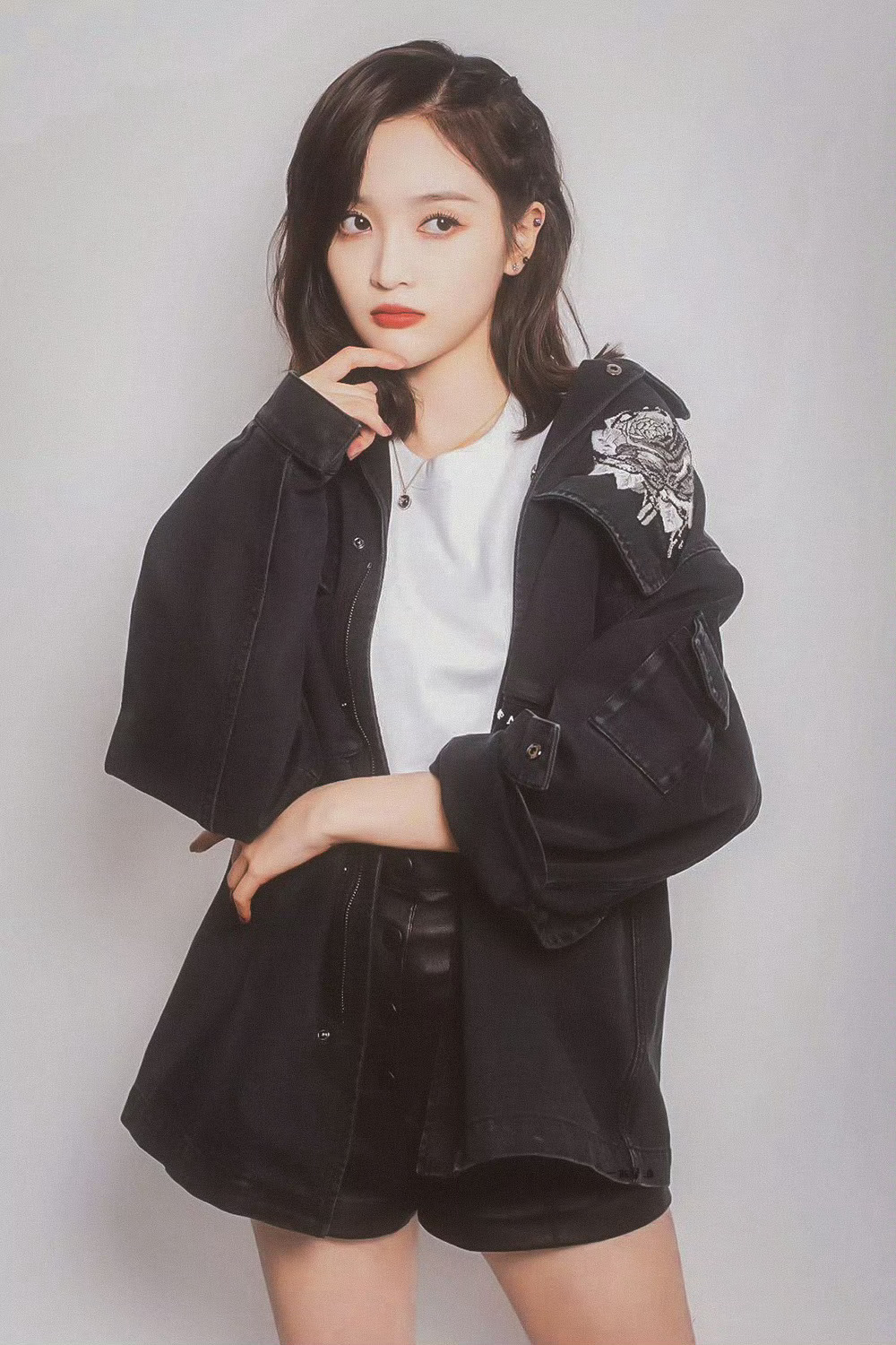 吴宣仪辛凌wxy吴宣仪 朋友们今天也给来like一下嘛