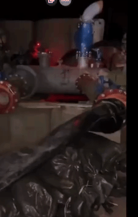 实在没办法。加沙地道不敢进去，光封洞口也不行，以军拉来了大量抽水机，从海里抽水灌