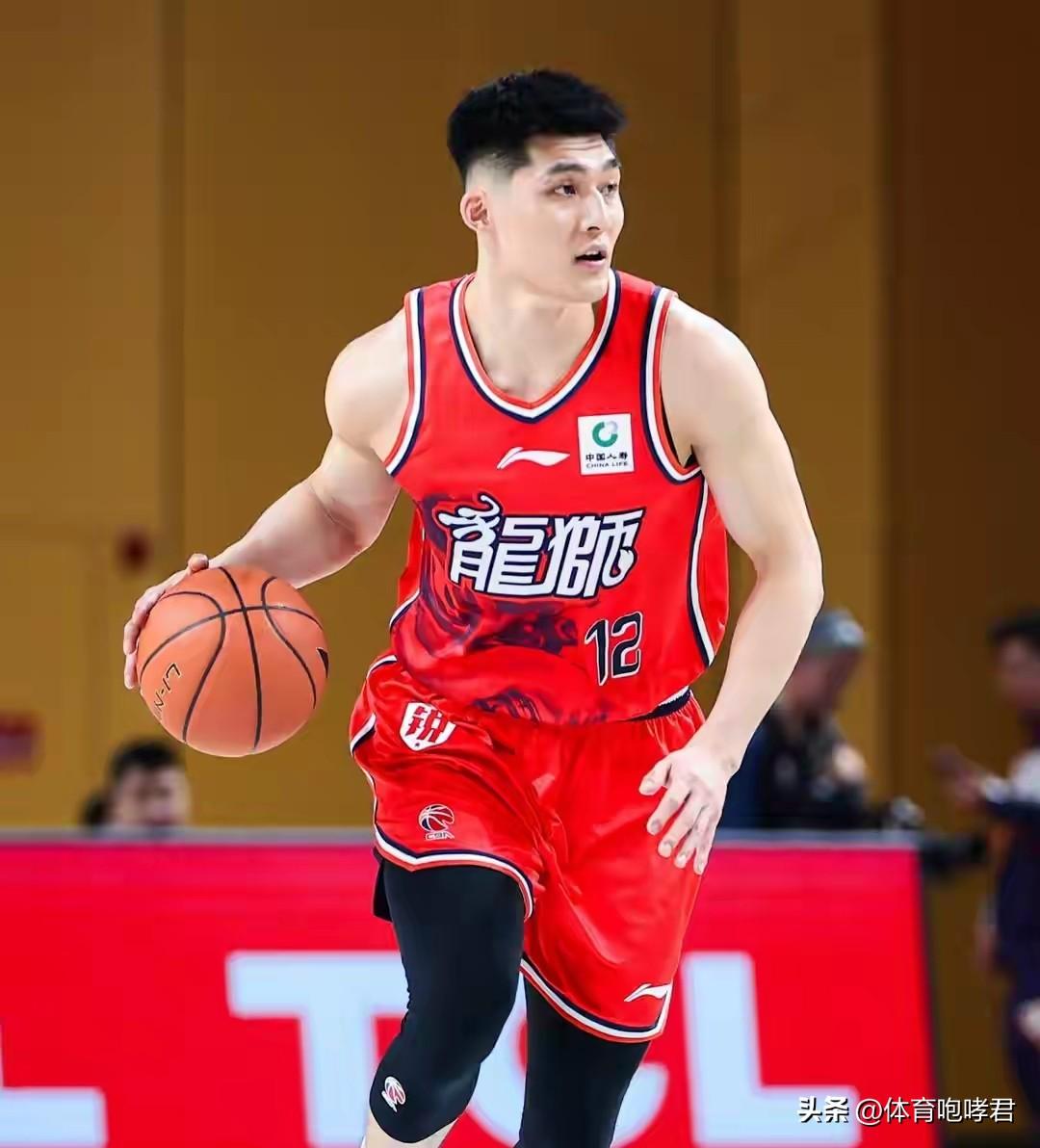 李祥波年薪泡汤了！
今天中午，CBA联盟宣布对李祥波与鲁吐布拉的处罚！前者被罚1