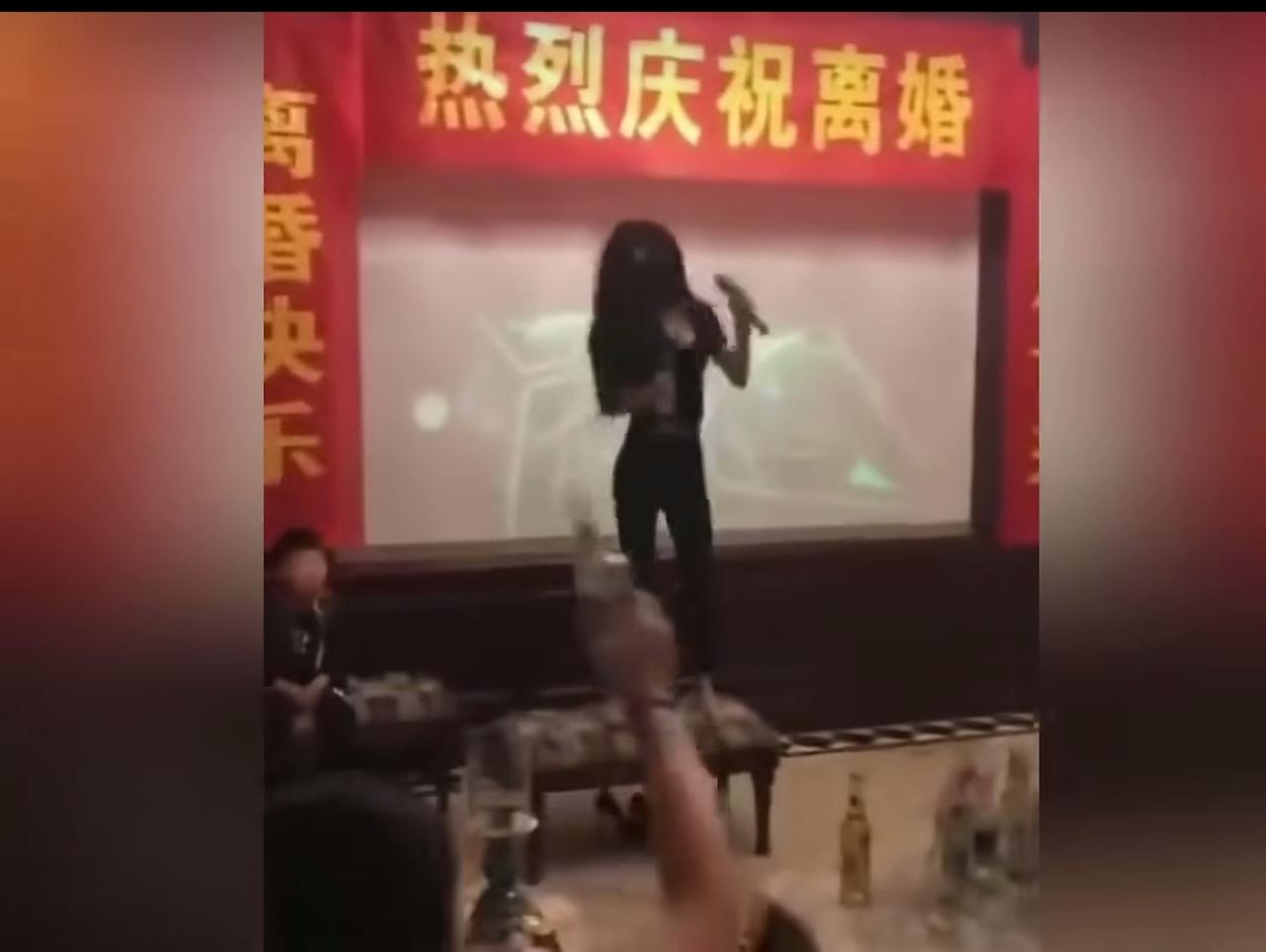 那个男人也太幸运了呀