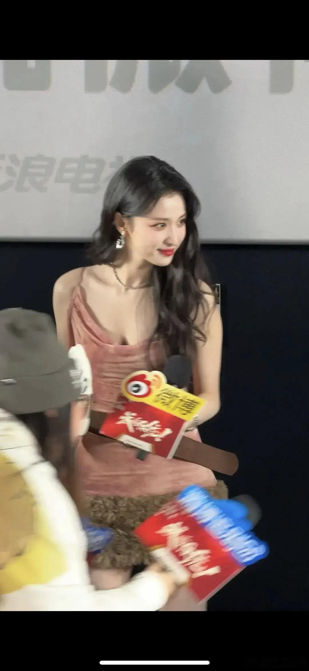 王楚然的绝对优势就是有女人味吗 