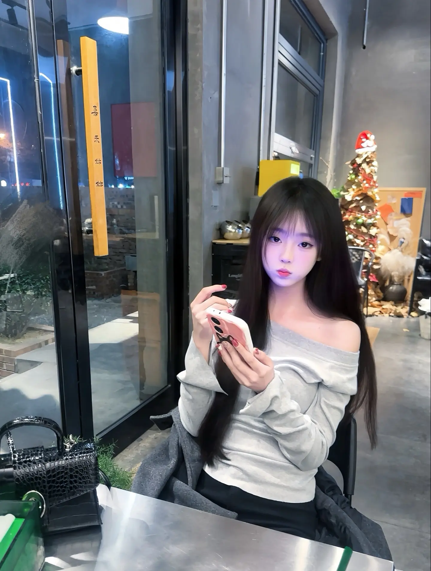 围着我转就行了 你哪有那么多自己的事情要做