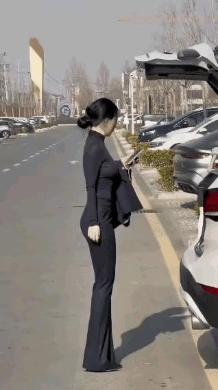 这是谁家的媳妇，身材绝了，为这样的美女点赞。