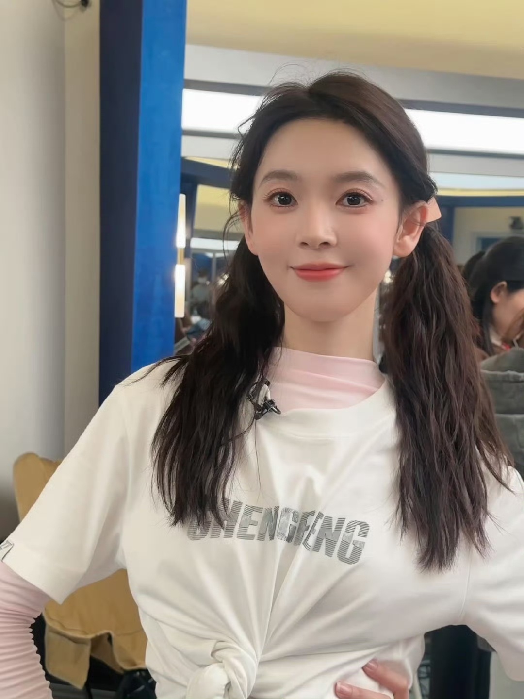 陈瑶工作室送孩子上学既视感精准拿捏！陈瑶全程态度端正又努力，妥妥让人放心的宝藏女