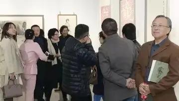 普通藏家进不了高端拍卖？新型交易中心降低门槛敞开流量

2026年，艺术品市场一