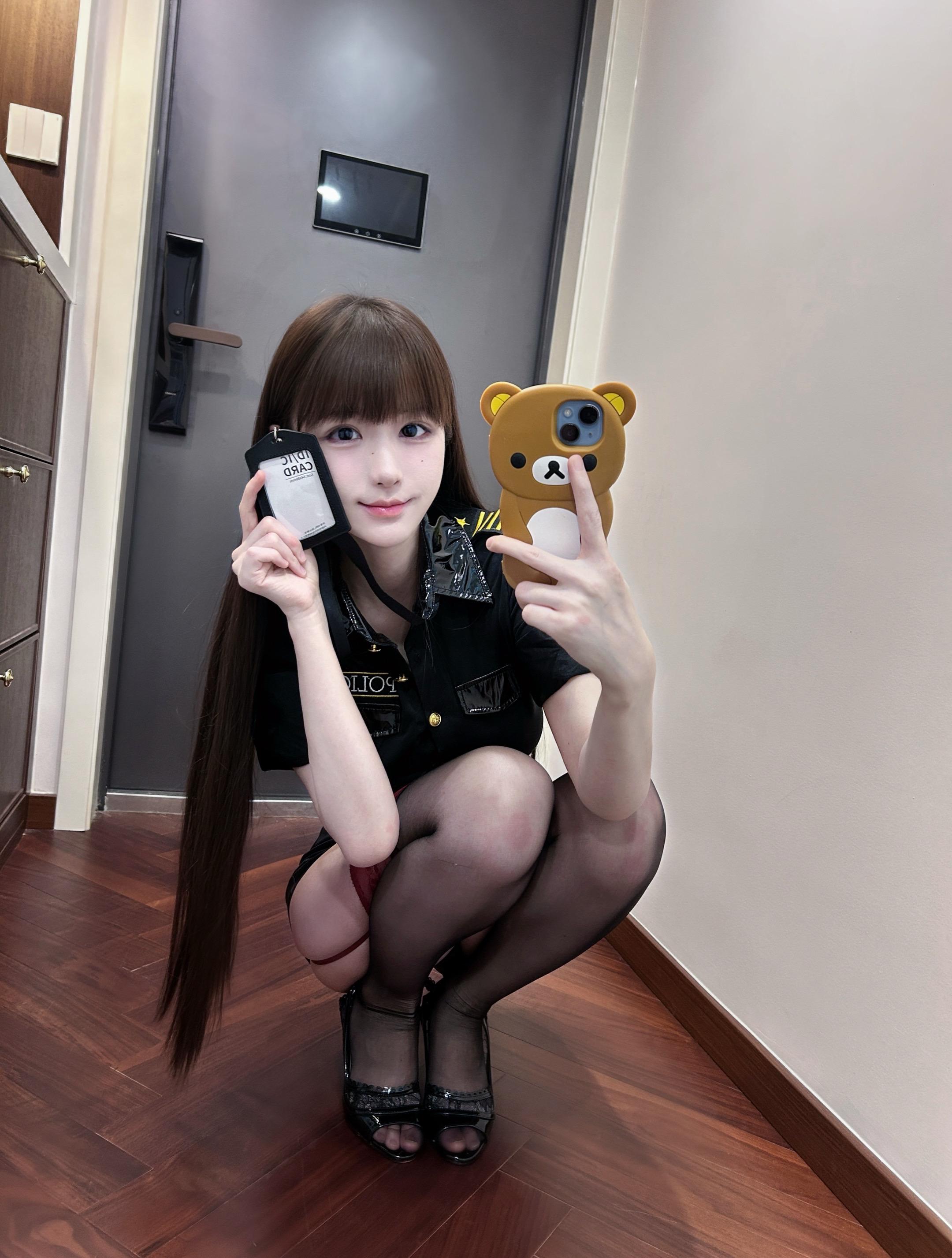 报告 我是萌萌的小熊警官。