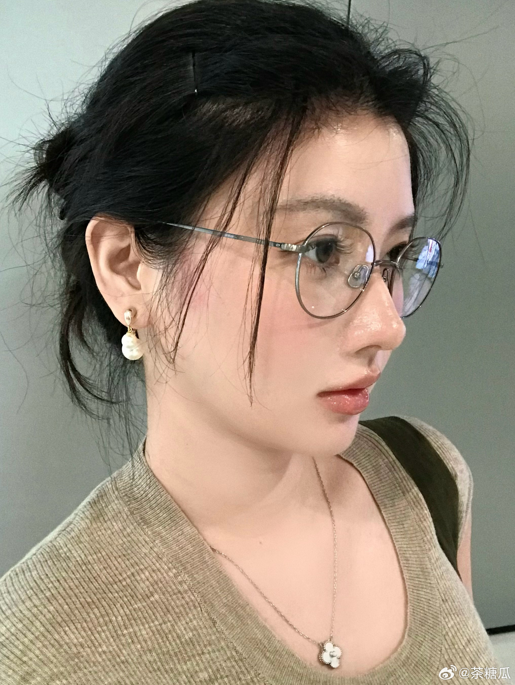 fakeme这副alto太太太好看了我真的好爱好爱无敌轻，素颜戴都很好看很可爱 