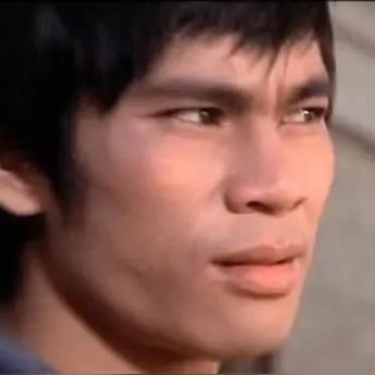 江湖落幕！马永贞经典永存，功夫演员陈观泰骤然离去，
 
不知道还有多少老影迷，会