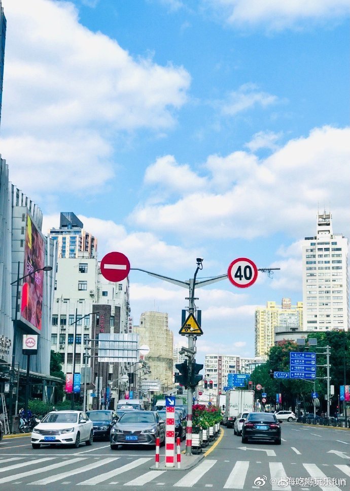 上海分享 漫步上海滩，原来也可以这么悠闲via:  整形摄影师 ​​​