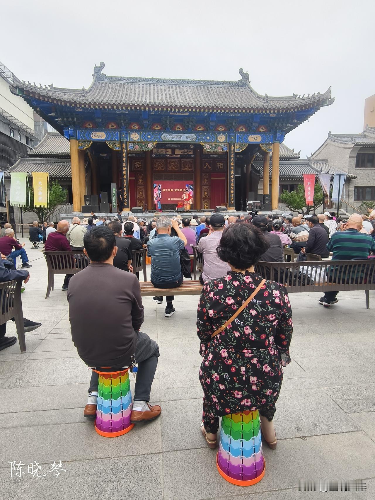 西安易俗社在这里免费演出，百姓们在这免费观看西安演出排行榜 西安惠民演出