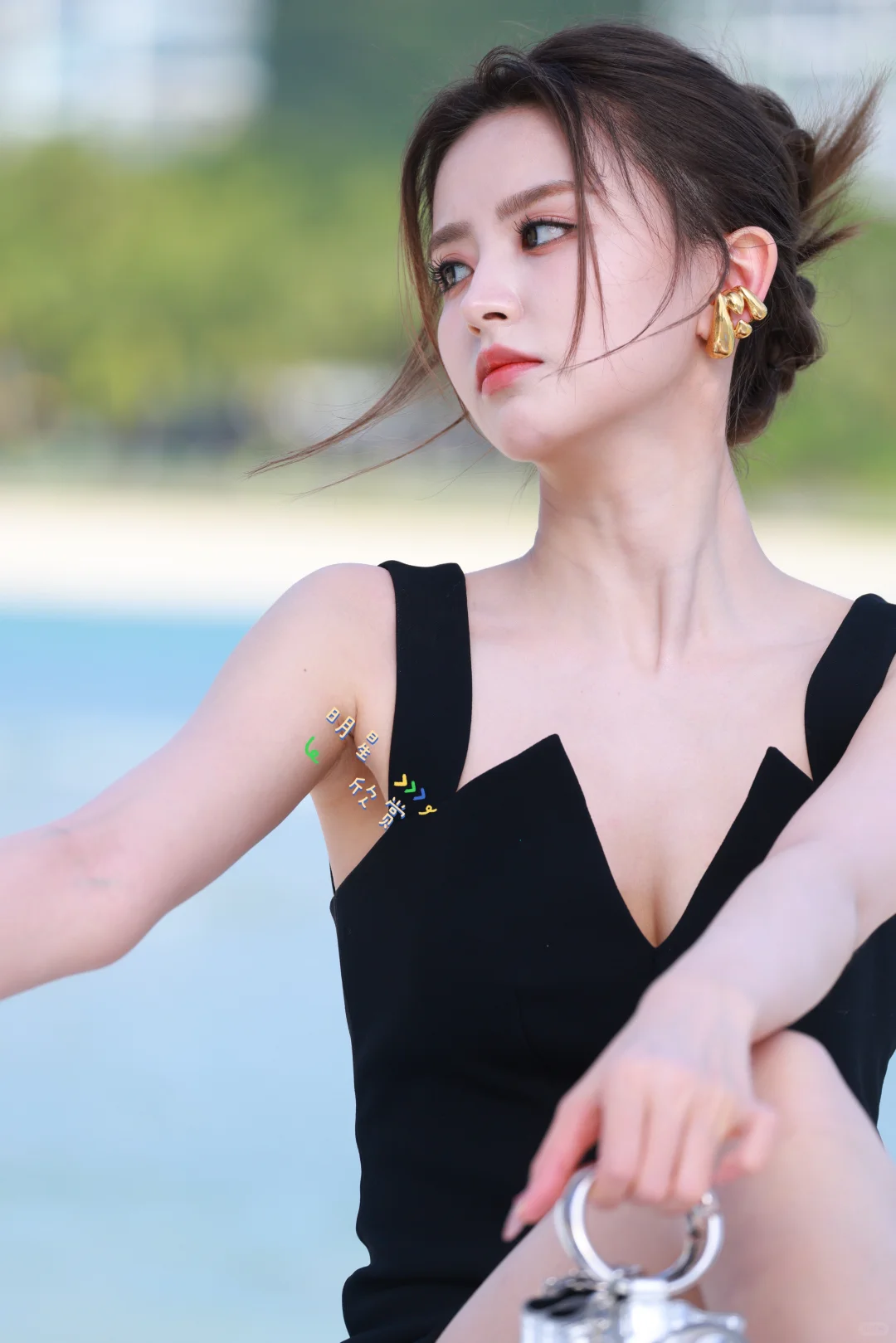 海的女儿金子涵