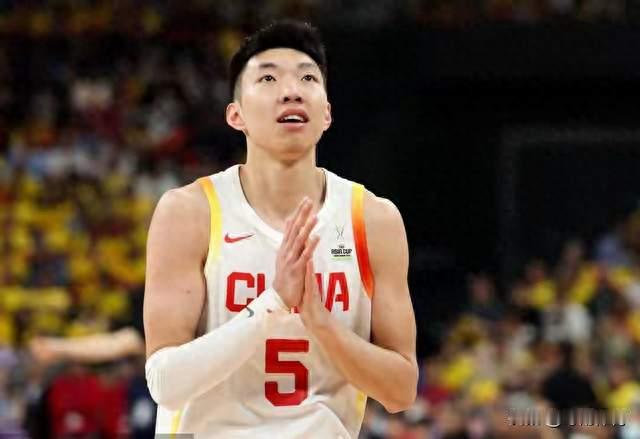 铜牌战不敌伊朗，细看男篮11位球员表现，谁是本场最大亮点