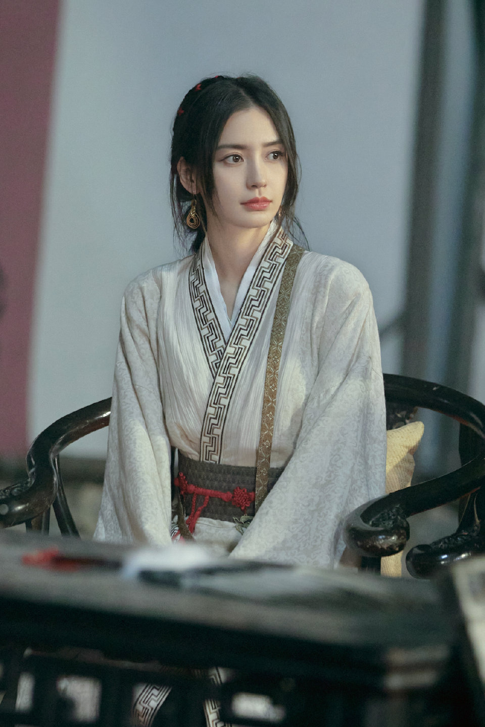 angelababy 麦吉丽品牌护肤代言人angelababy “在彼此江南烟雨