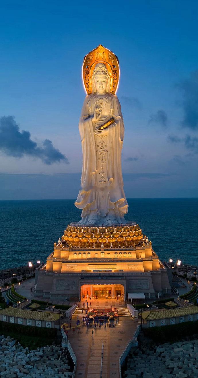 遇到菩萨，许个愿吧🙏心诚则灵 ​​​