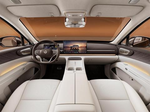 懂车之道讯懂车之道快讯，12月22日，零跑D19内饰官图发布，新车采用2+2+2