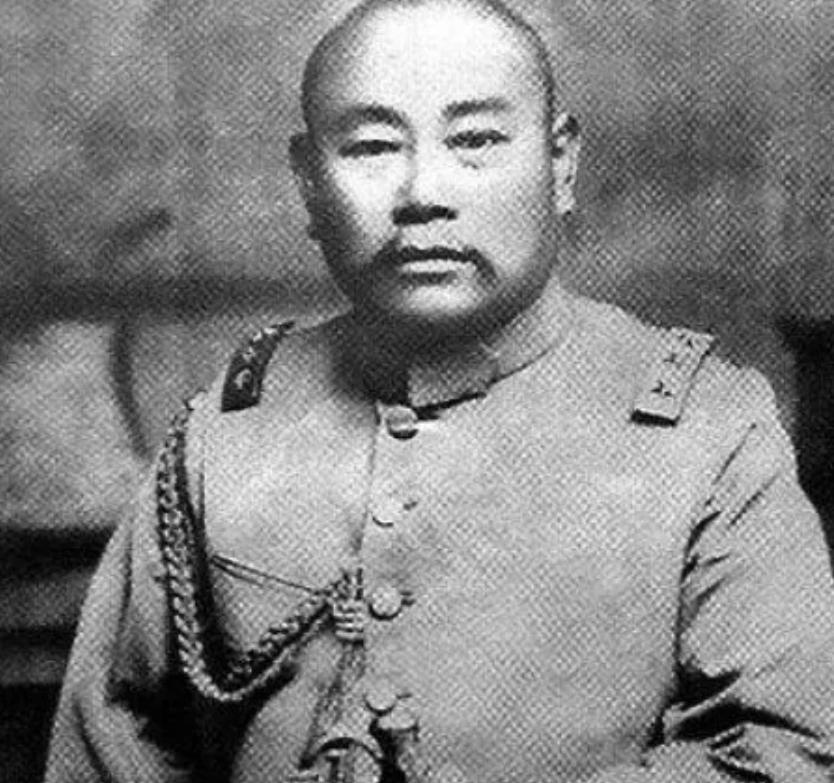 民间长期流传一则临刑轶事：1913年陆荣廷于柳州处决革命志士刘古香时，曾询其遗言