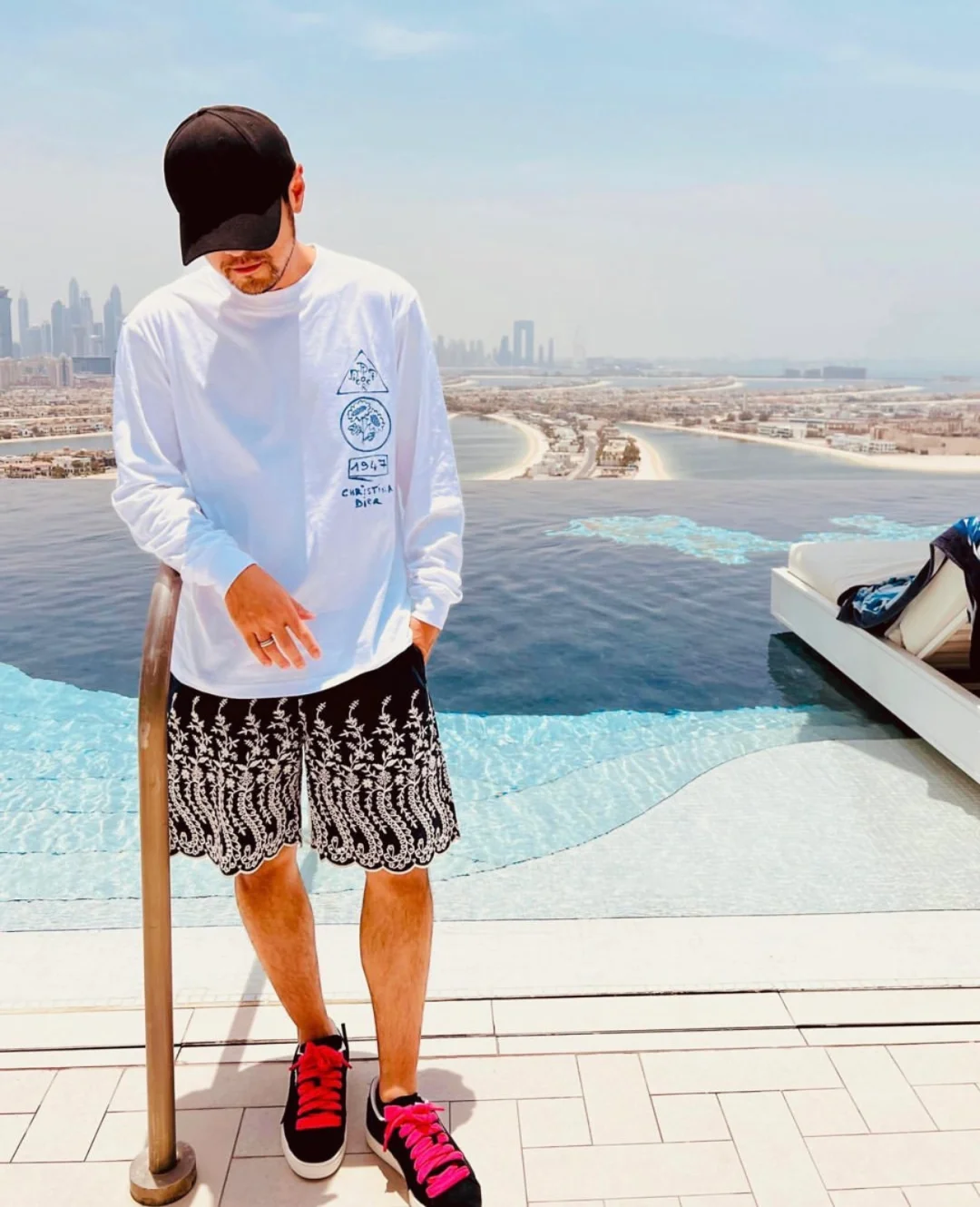 来迪拜当然要和周杰伦同款，真的好出片呀～