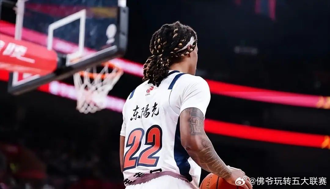 四连败苦果！广东东阳光客场不敌上海久事，胡明轩徐杰状态拉胯，仅外援东阳光克扛住大