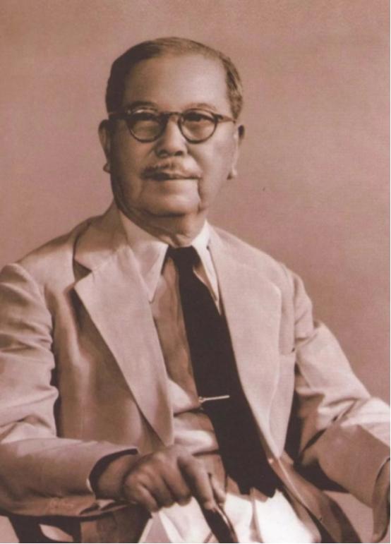 1940年，陈嘉庚到延安访问，毛主席主动提出带他参观枣园，没想到他却拒绝了，还直