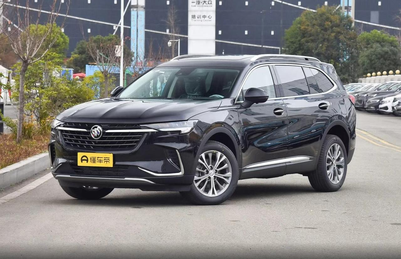 最近后台老有朋友问我：“现在5万到10万预算，想买个空间大、坐着舒服的SUV，二