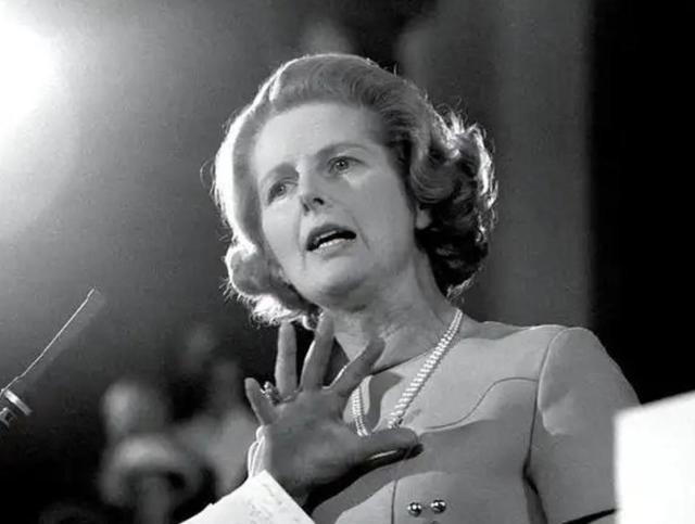 撒切尔夫人在一次演讲中提起中国：“你们根本不用担心中国，因为中国在未来几十年，甚