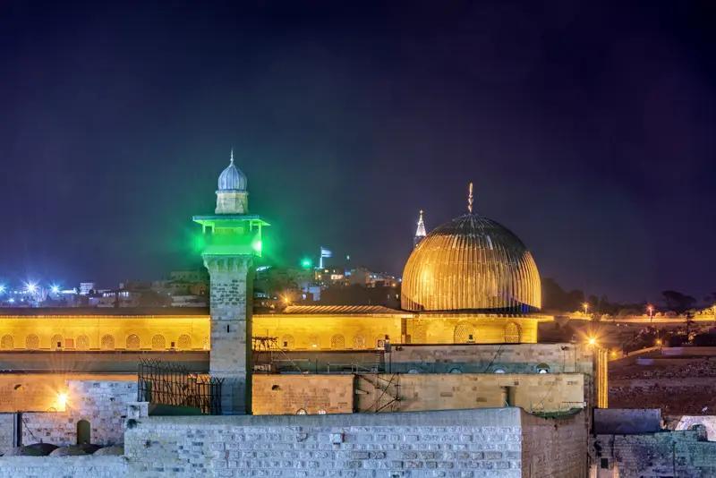 八国谴责以定居者入侵阿克萨清真寺 当地时间23日，巴基斯坦、埃及等八国外长发表联