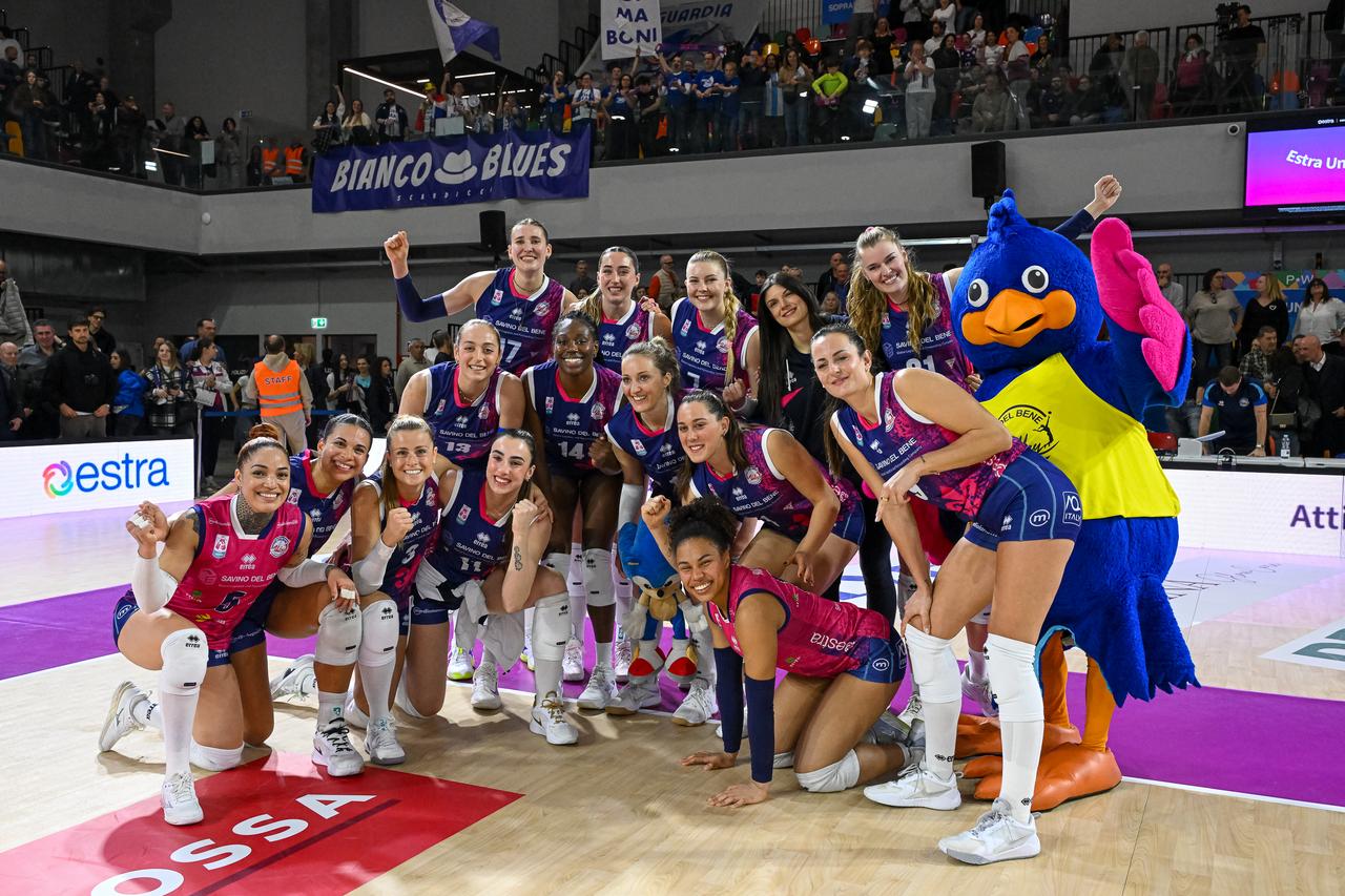 斯坎迪奇扳回一城，双方战成1-2

2025-2026女排意甲半决赛第三轮，斯坎