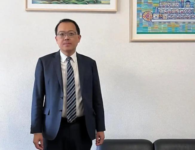 以“ 台“外事部”发表声明，

8月11日，台驻日内瓦办事处处长李冠德遭内部人员