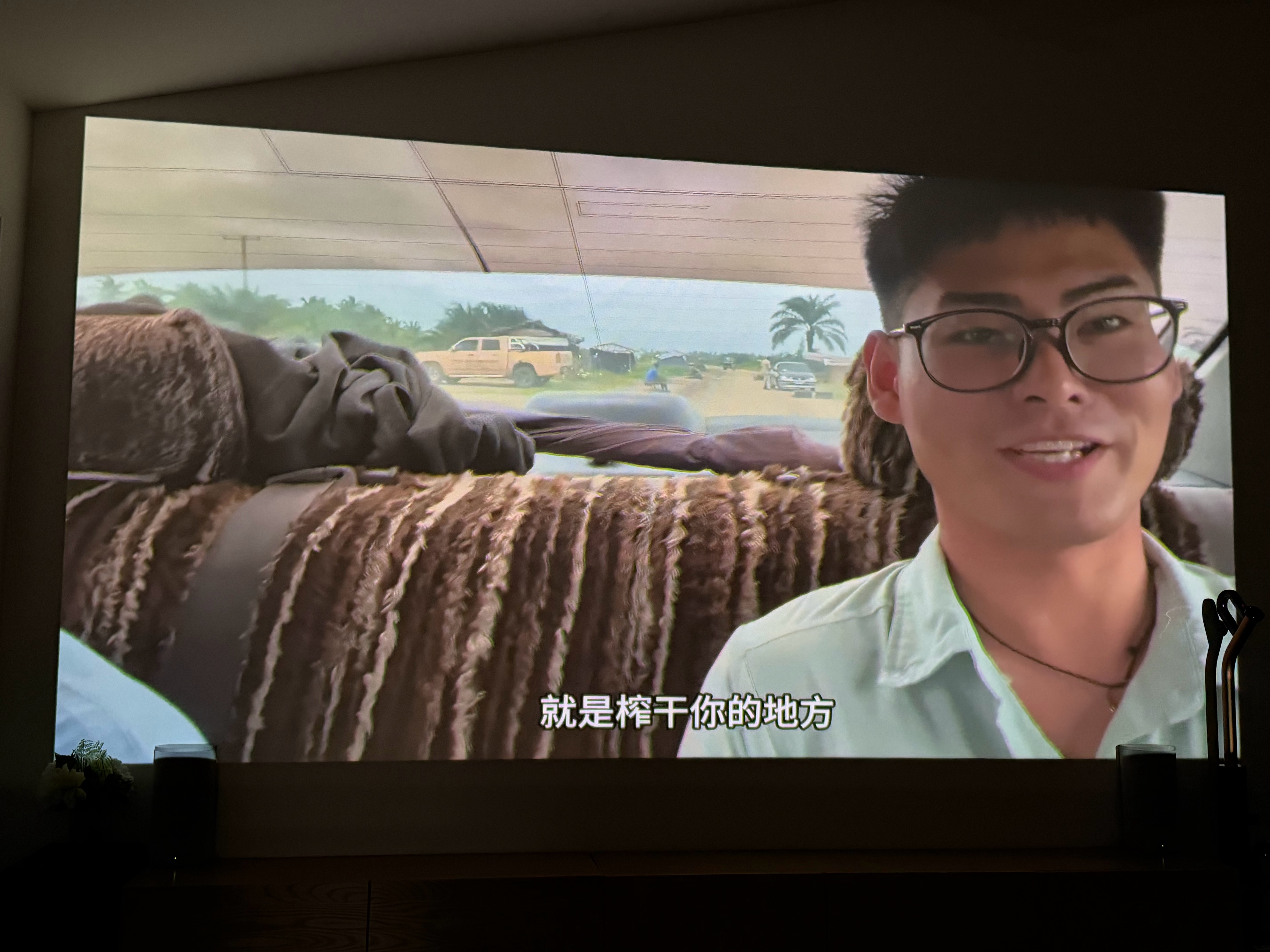 尼日利亚🇳🇬，小钟一路遇到20个关卡，被要钱。非洲居然有好多人会说中文，是在