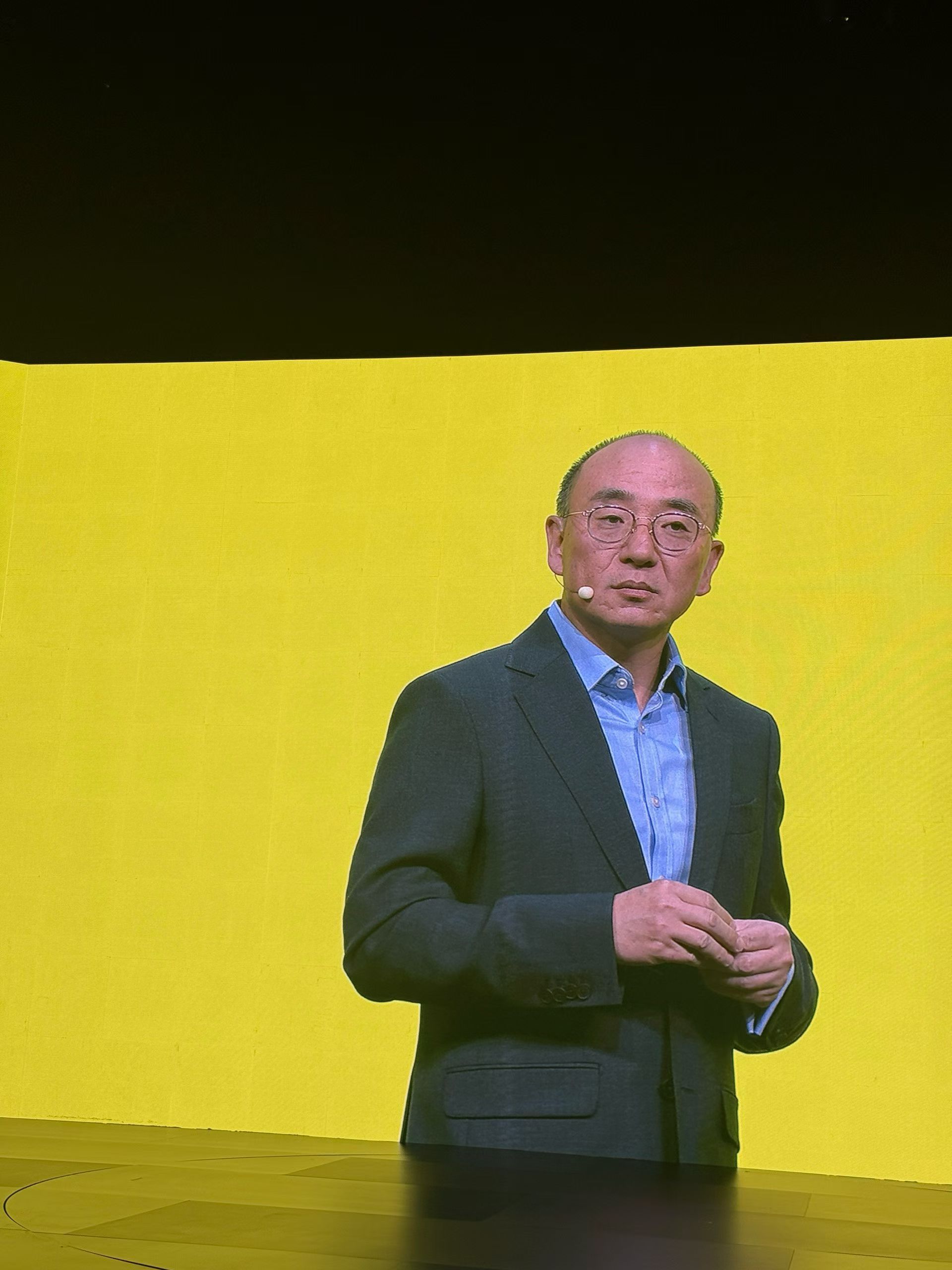 不受控制的马力，一文不值！今晚莲花发布会，特别赞的一句话！百家车坛