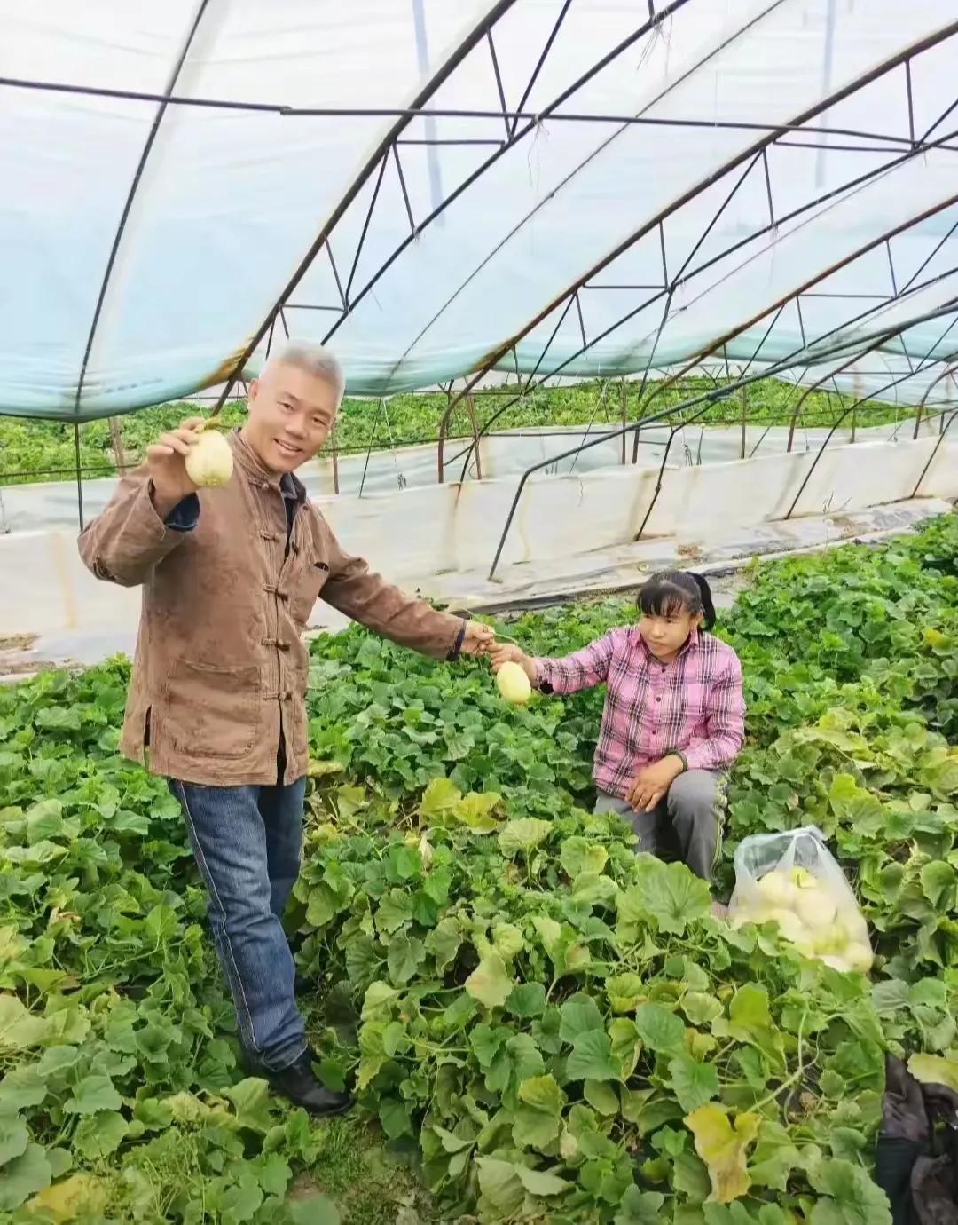 你说特别有表现欲的一个人，突然间不让他发声了，他会不会憋的很难受？
比如说像这一