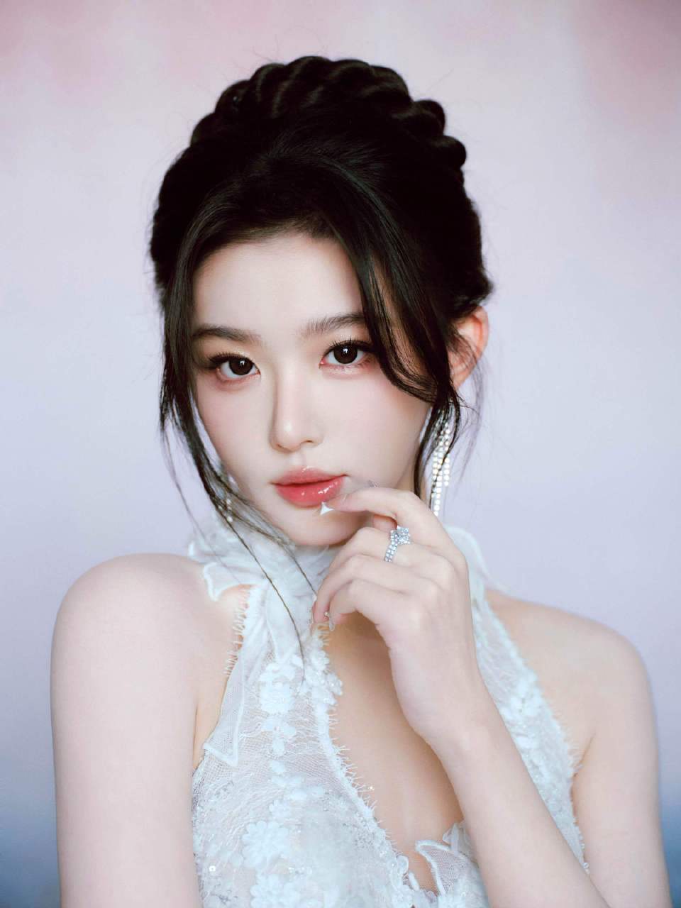 孔雪儿的这张脸你会对她做什么呢