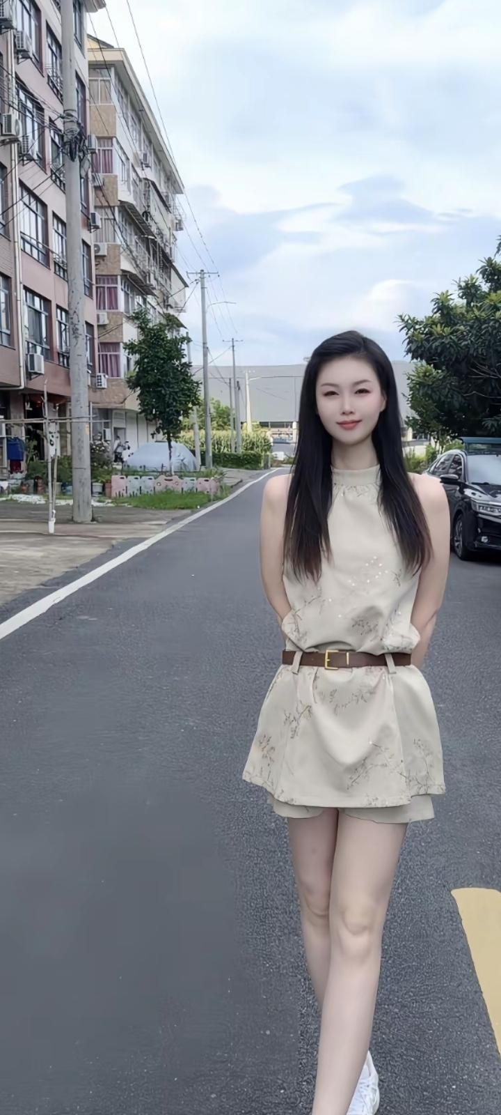 可遇见你之后，我慢慢懂得，喜欢从来不是轰轰烈烈的誓言，而是藏在细碎日常里的偏爱。
