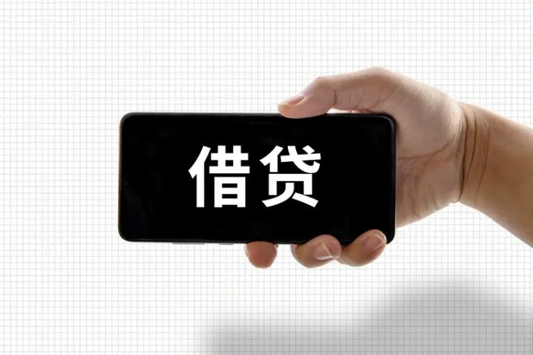 关系再好老同学大半夜借钱，一边是十几年交情，一起逃学、追姑娘，一边是自己捉襟见肘
