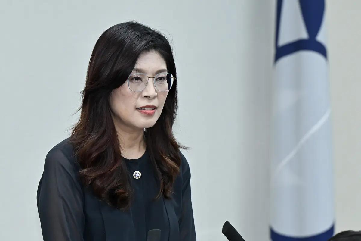 郑丽文6月访美或敲定，通告“国共会谈”共识给美方， 两岸“统一”愿景还非接受不可