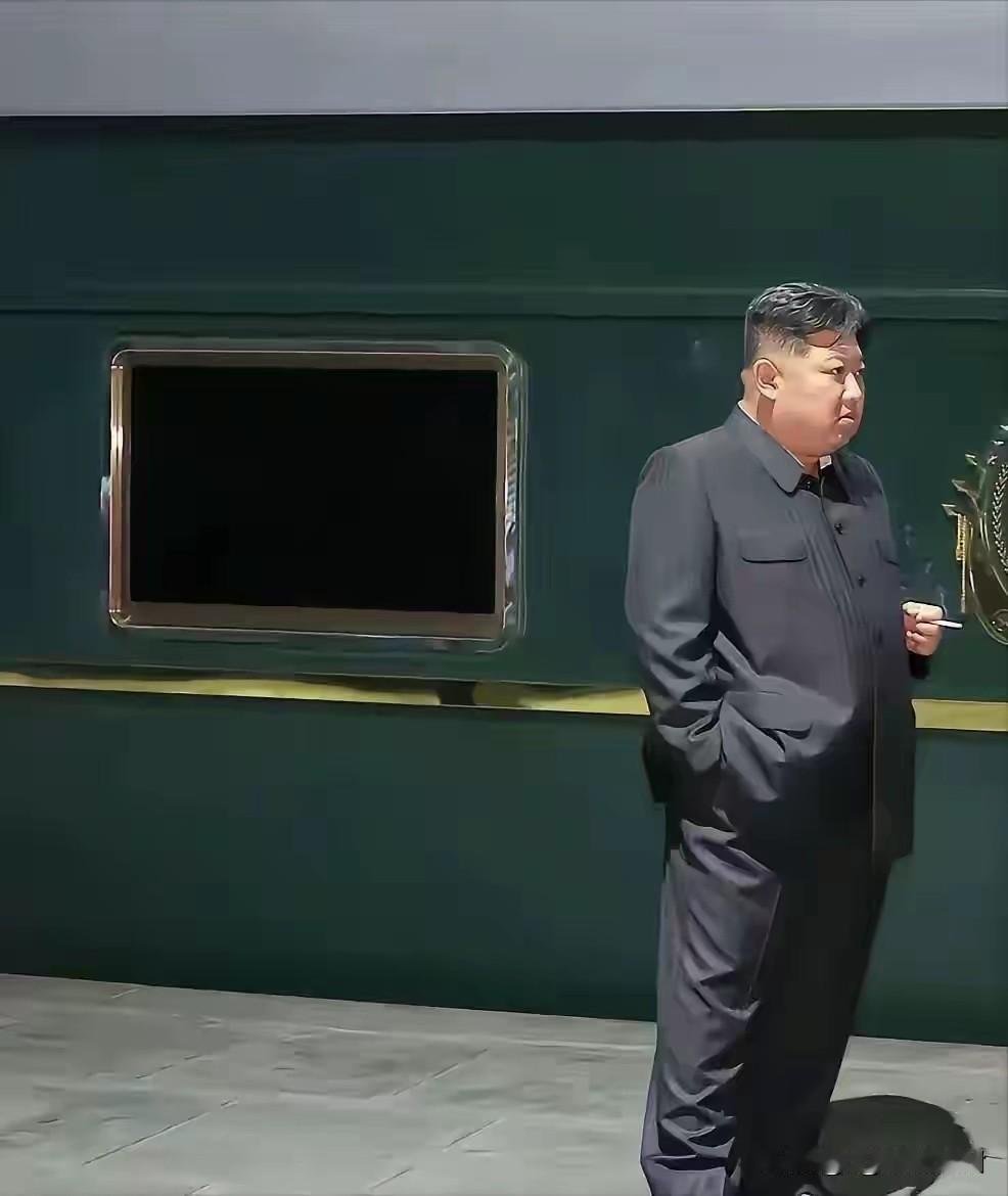 将军，长途旅途实属辛苦，来一支缓解一下疲惫，要不要再挪个凳子来！