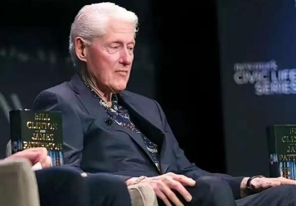 美国前总统克林顿表示，如果中国成为新的世界领导者，希望到时候中国能对美国手下留情